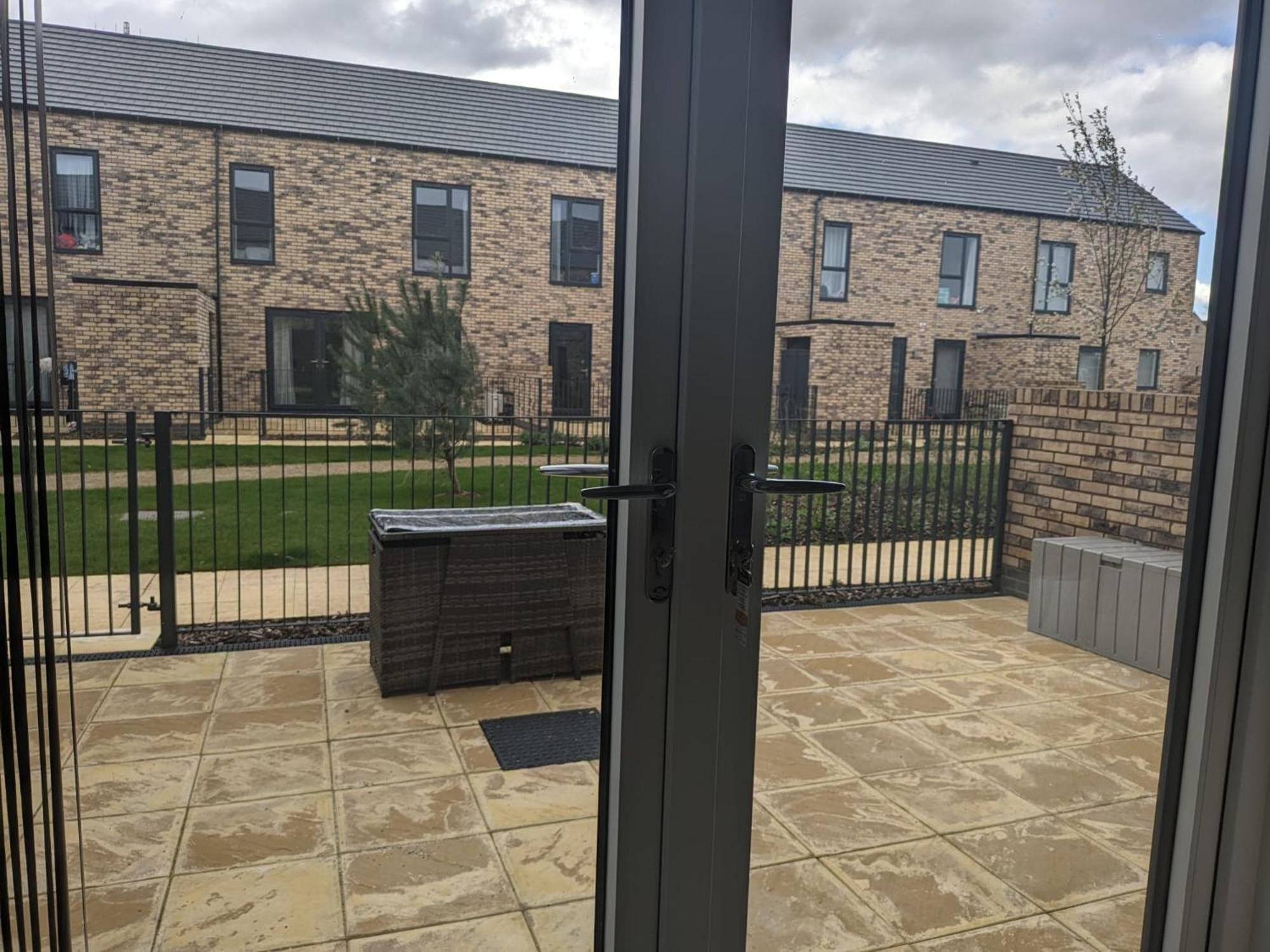 Contemporary Double Ensuite Room Birmingam Exterior foto