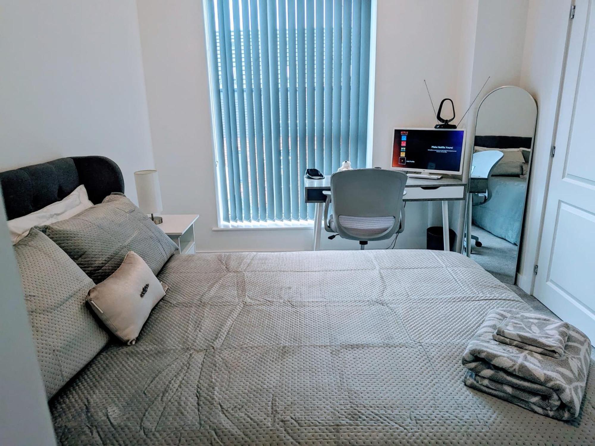 Contemporary Double Ensuite Room Birmingam Exterior foto